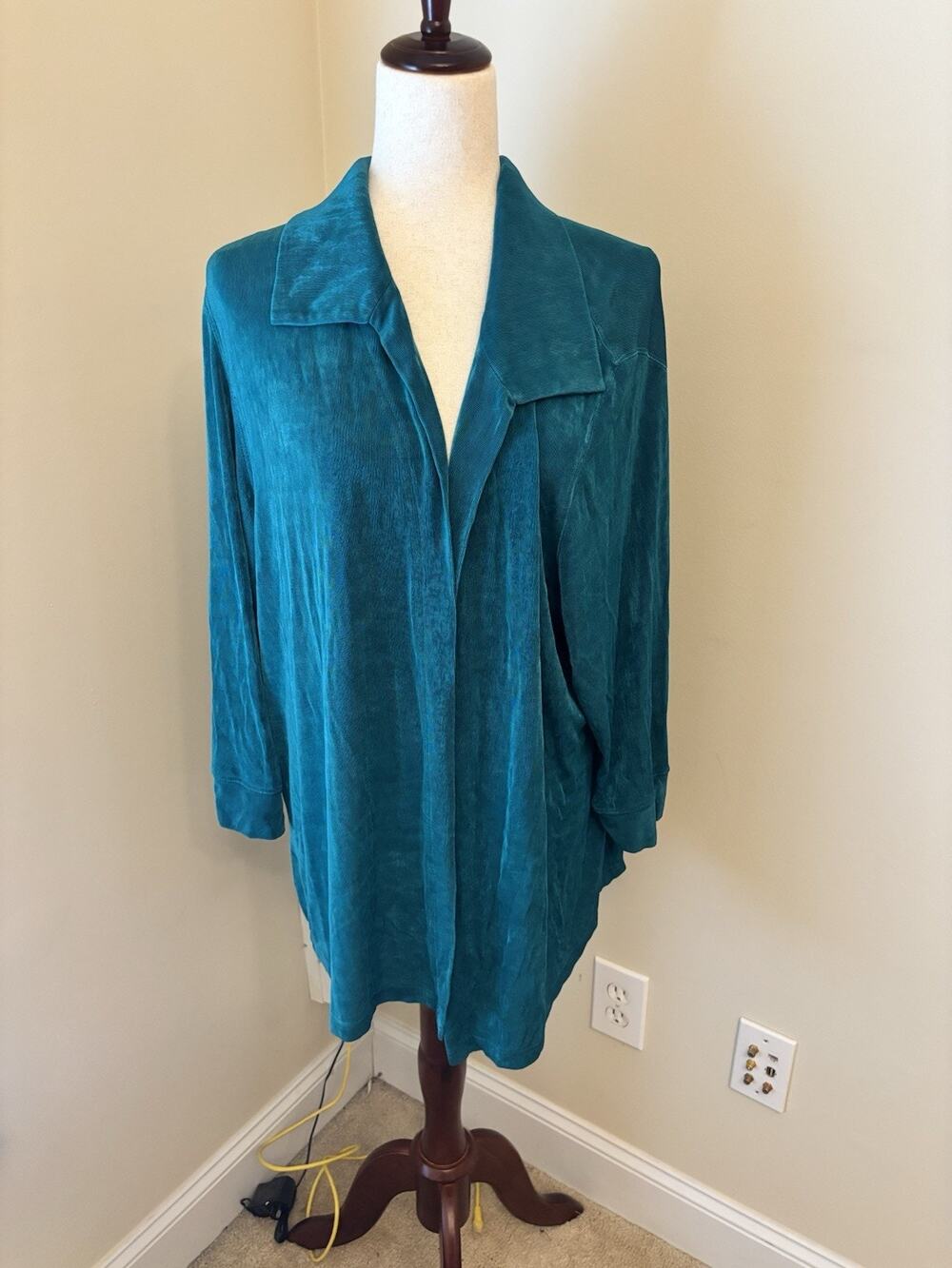 The Travel Collection Vintage Liquid Knit Teal Cardigan Collarded Size 2XL